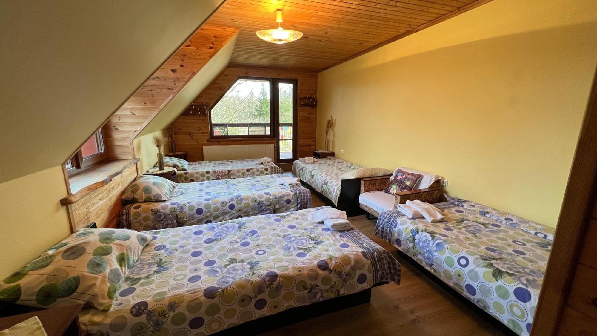 Pilskalni Hotell Ivande Exteriör bild