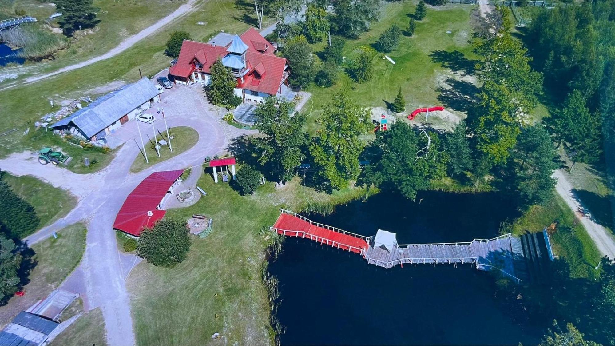 Pilskalni Hotell Ivande Exteriör bild